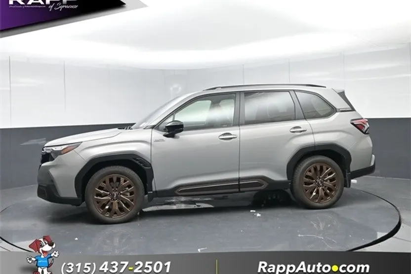 2025 Subaru Forester Sport photo 1