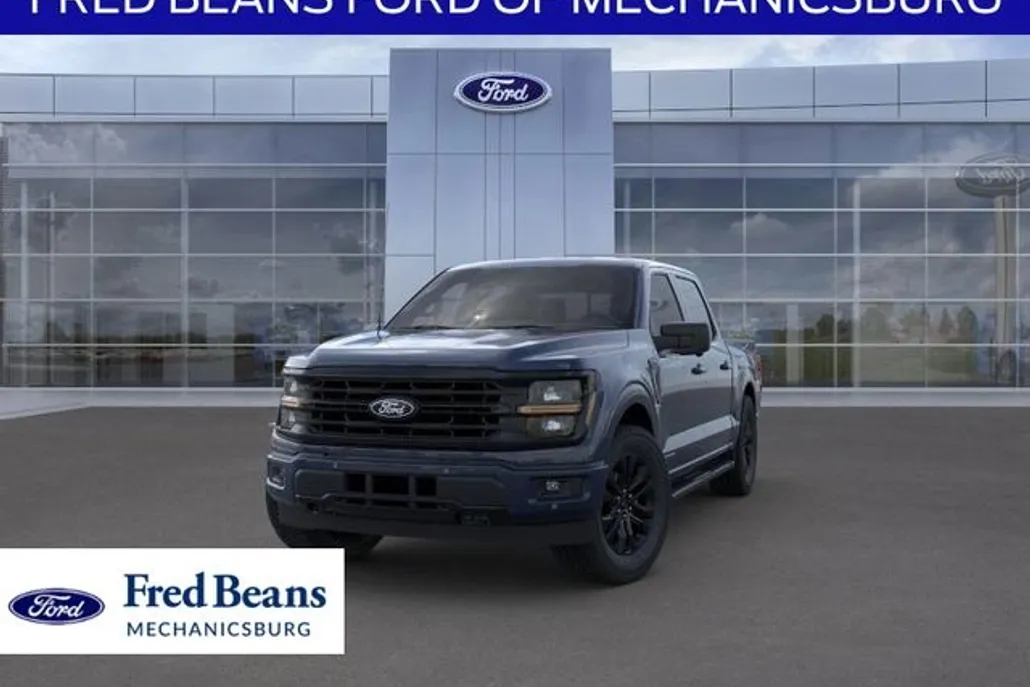 2025 Ford F-150 XLT photo 1
