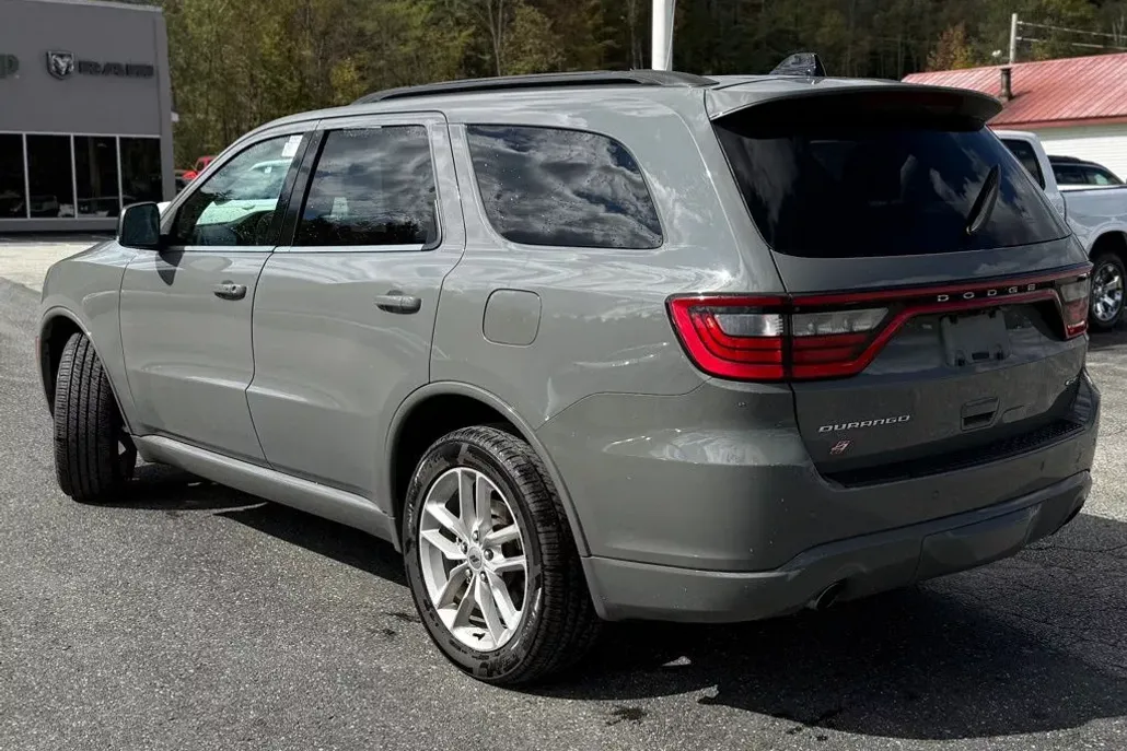 2023 Dodge Durango GT Plus photo 1
