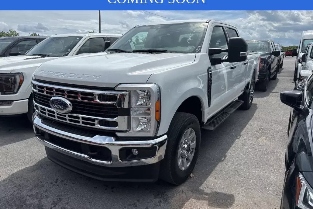 2023 Ford F-350 XLT photo 1