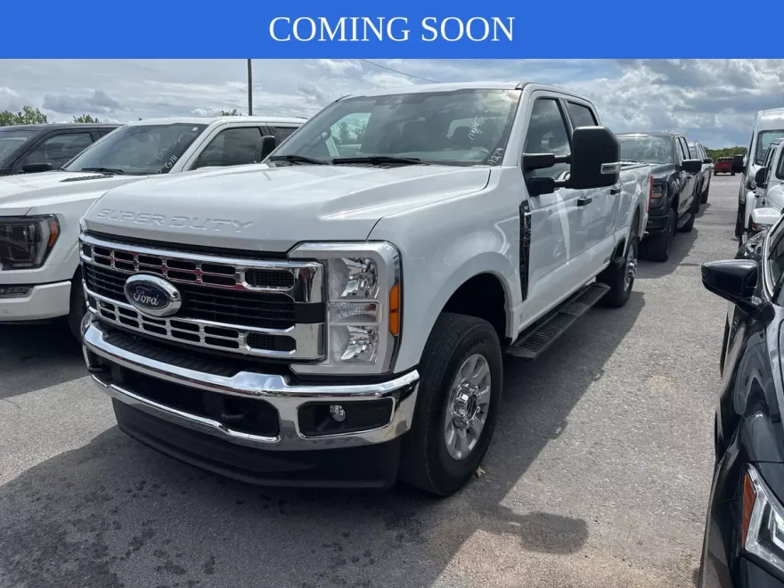 2023 Ford F-350 XLT photo 1
