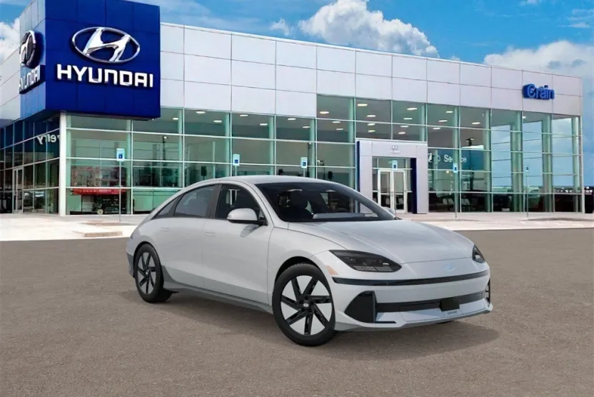 2025 Hyundai Ioniq 6 SE photo 1