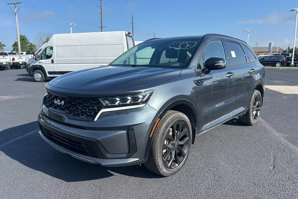 2022 Kia Sorento X-Line EX photo 1