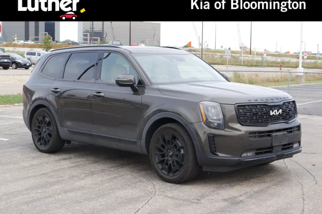 2022 Kia Telluride SX photo 1