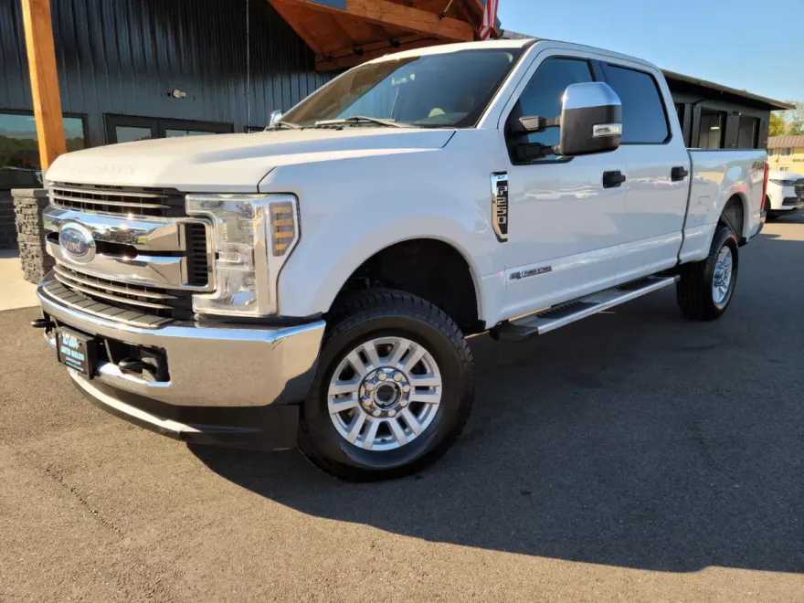 2018 Ford F-250 XLT photo 1