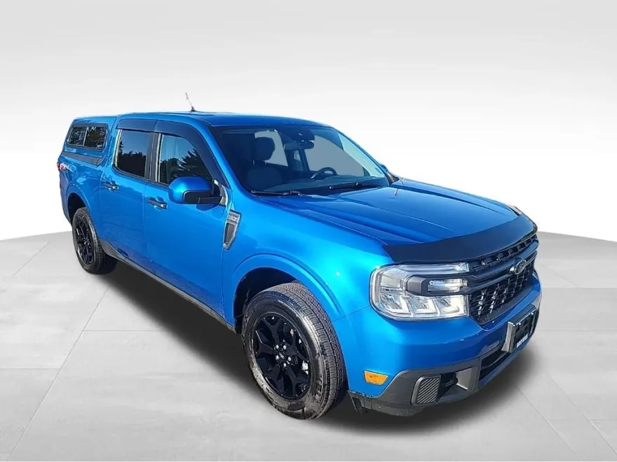 2022 Ford Maverick XLT photo 1