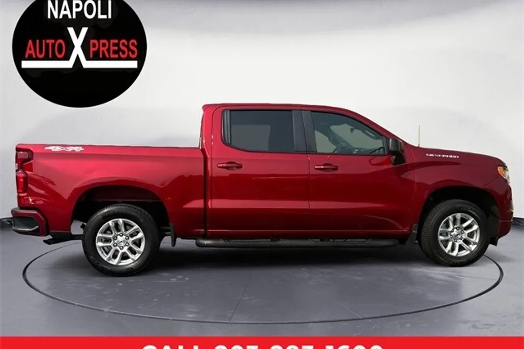 2024 Chevrolet Silverado 1500 RST photo 1
