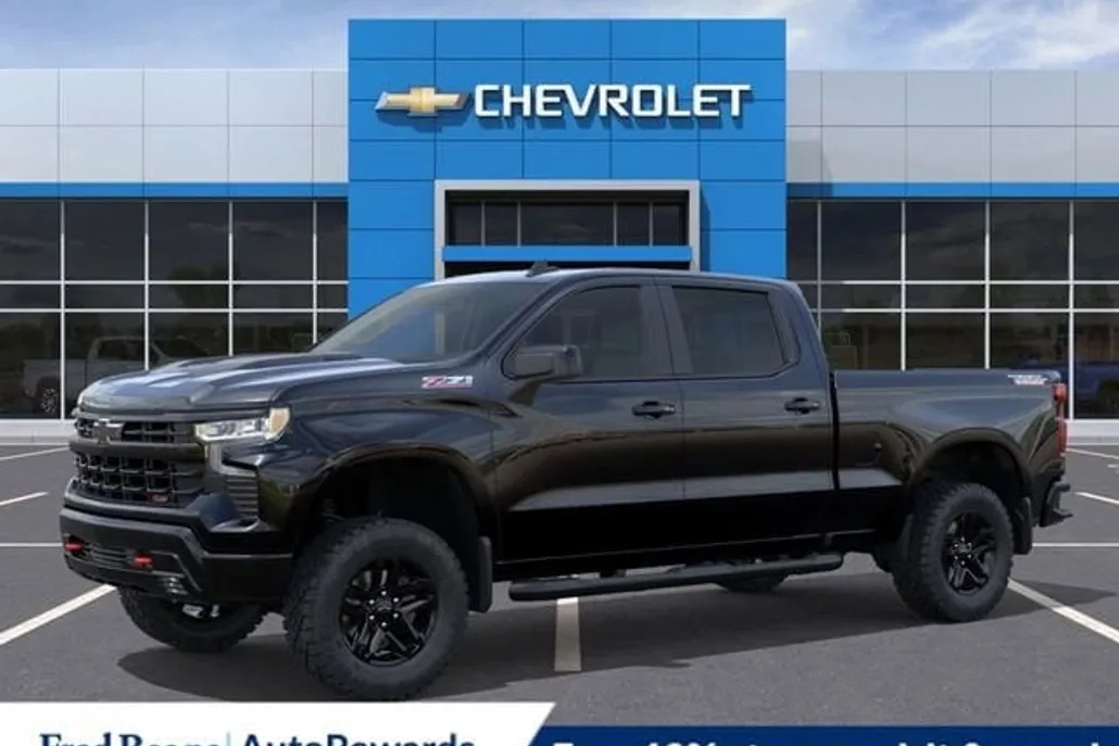 2026 Chevrolet Silverado 1500 LT Trail Boss photo 1
