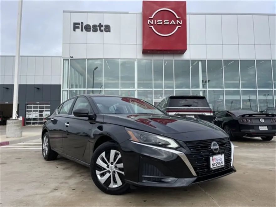 2025 Nissan Altima 2.5 S photo 1