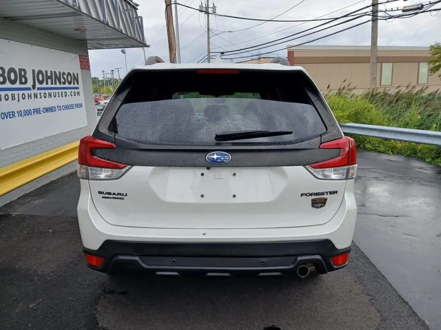 2022 Subaru Forester Wilderness photo 1