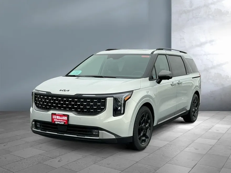 2026 Kia Carnival SX photo 1