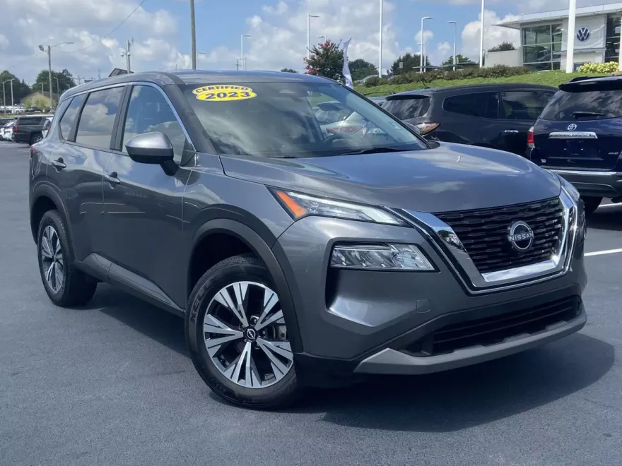 2023 Nissan Rogue SV photo 1