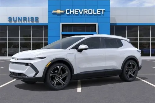 2026 Chevrolet Equinox EV 1LT photo 3