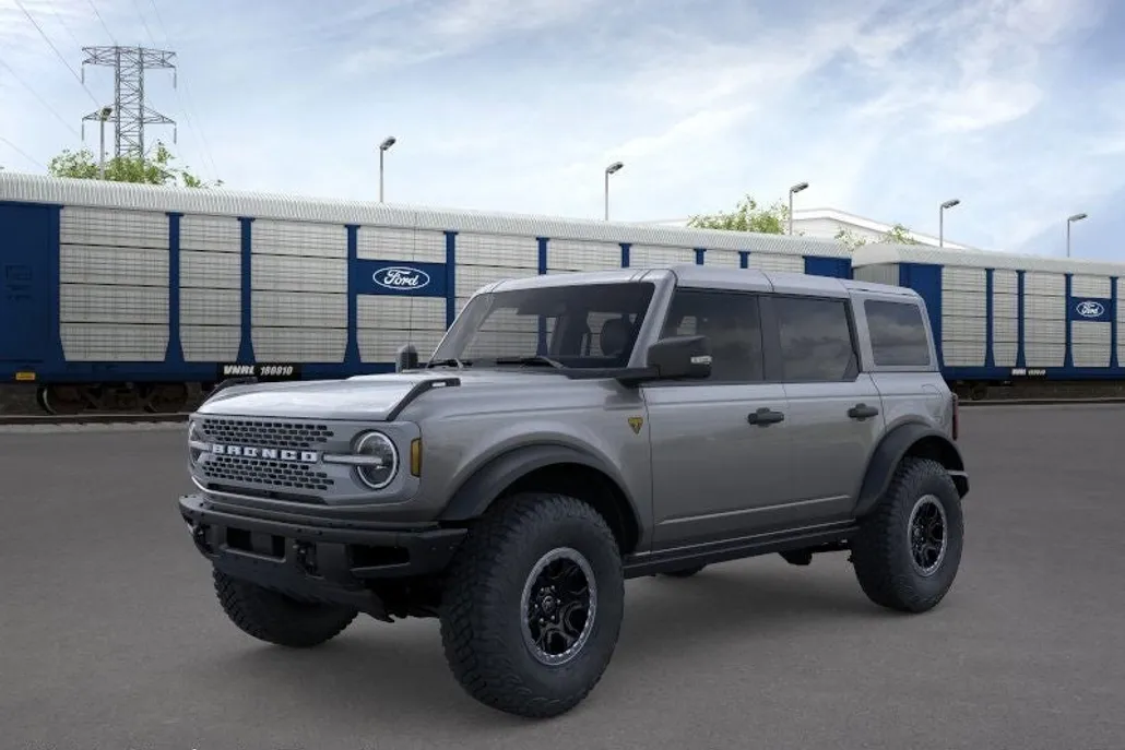 2025 Ford Bronco Badlands photo 1