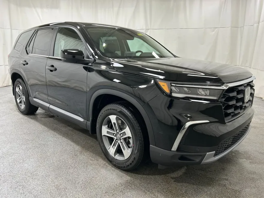 2025 Honda Pilot EX-L photo 1