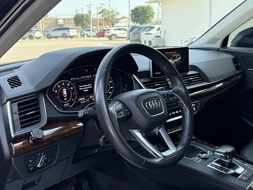 2018 Audi Q5 TFSI Premium Plus photo 1