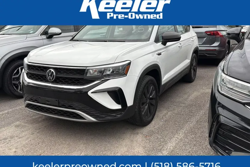 2022 Volkswagen Taos S photo 1