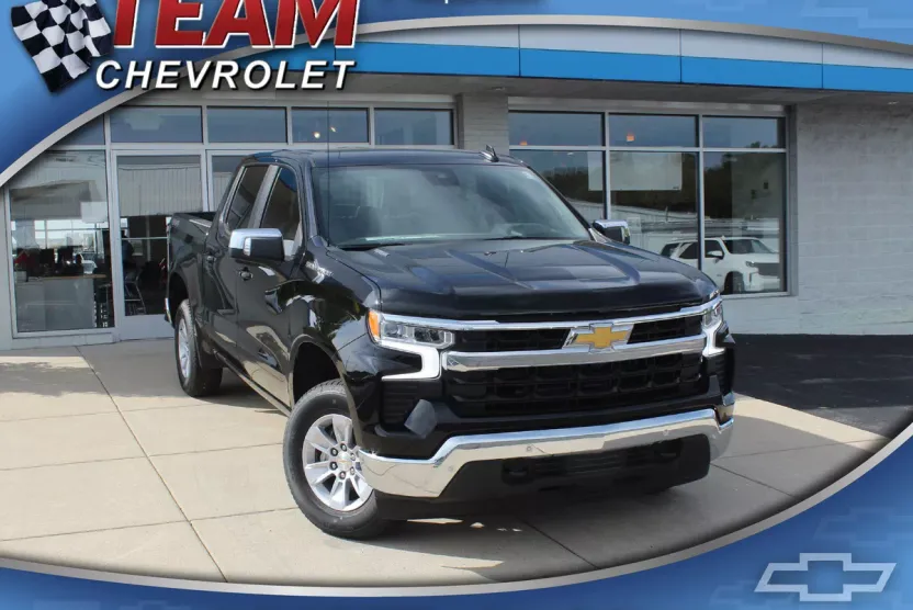 2026 Chevrolet Silverado 1500 LT photo 1