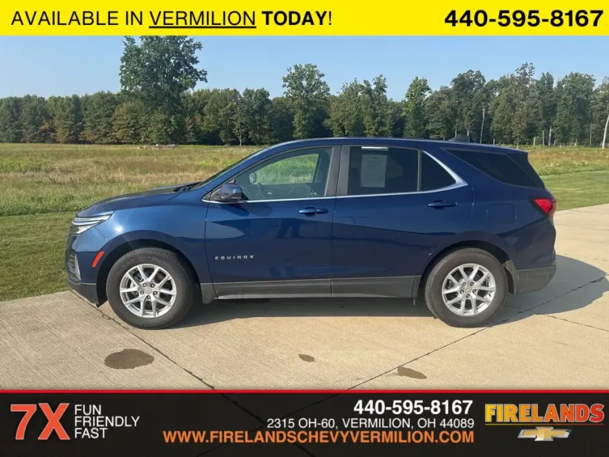 2022 Chevrolet Equinox LT photo 1