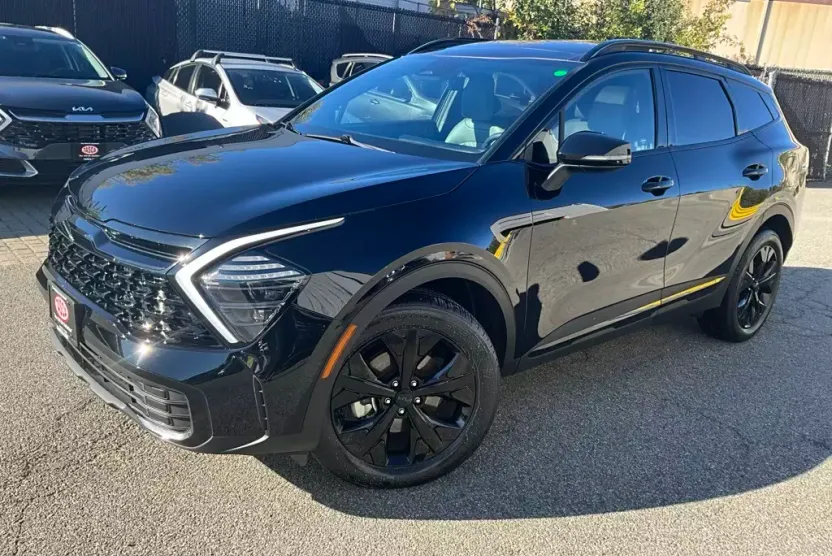 2025 Kia Sportage X-Line photo 1
