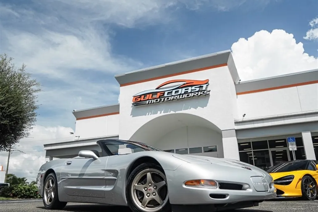 2000 Chevrolet Corvette Convertible photo 1