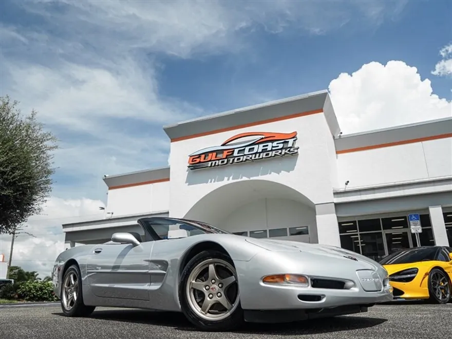 2000 Chevrolet Corvette Convertible photo 1