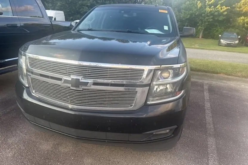 2015 Chevrolet Tahoe LT photo 1