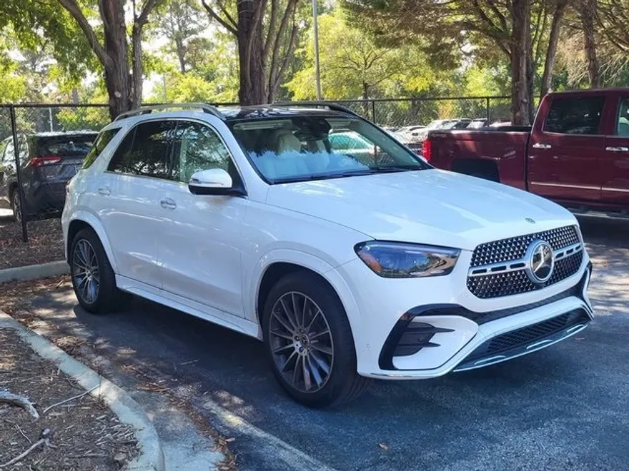 2025 Mercedes Benz GLE 450 4MATIC photo 1