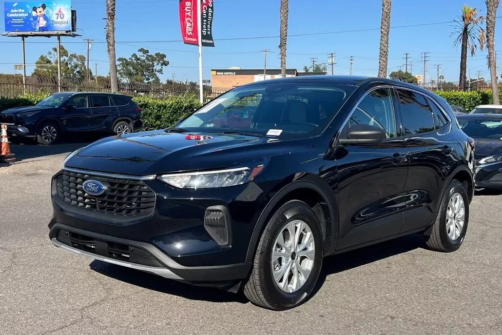 2024 Ford Escape Active photo 1