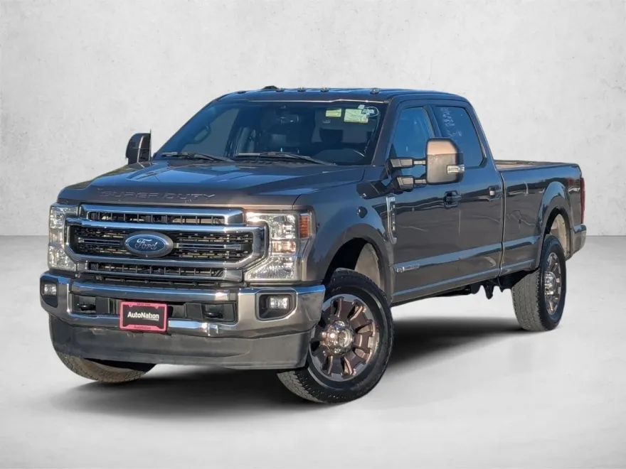 2022 Ford F-250 Lariat photo 1