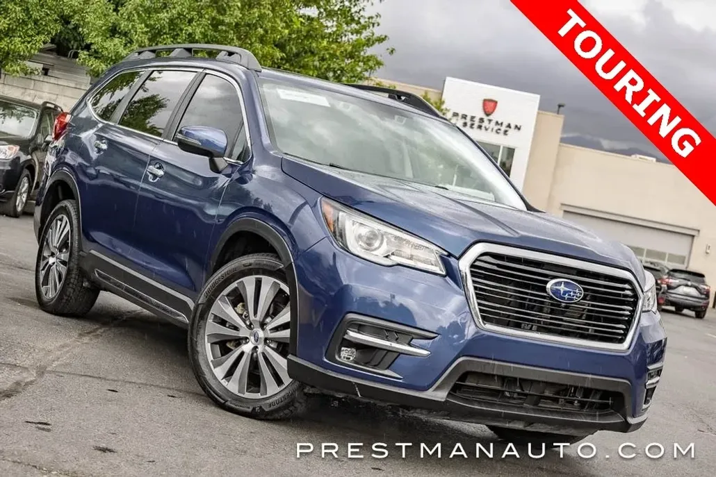 2021 Subaru Ascent Touring photo 1