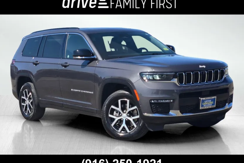 2024 Jeep Grand Cherokee Limited photo 1