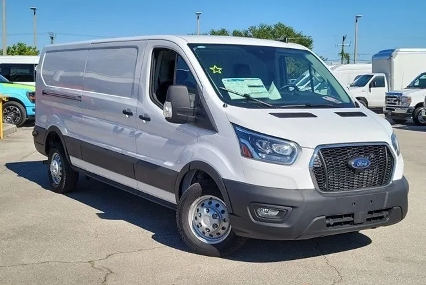 2023 Ford Transit photo 1