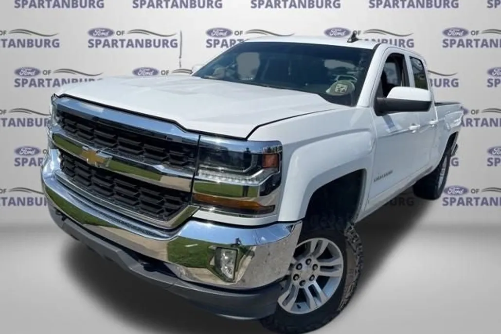 2017 Chevrolet Silverado 1500 LT1 photo 1