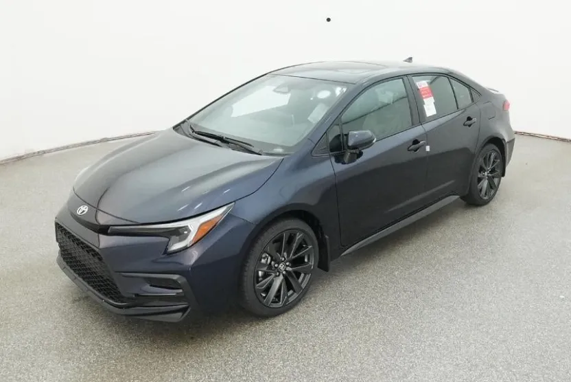 2025 Toyota Corolla SE photo 1