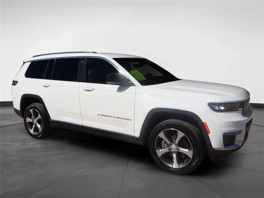 2023 Jeep Grand Cherokee Limited photo 1