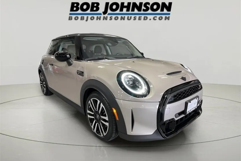 2023 Mini Cooper 2 Door Hardtop S photo 1