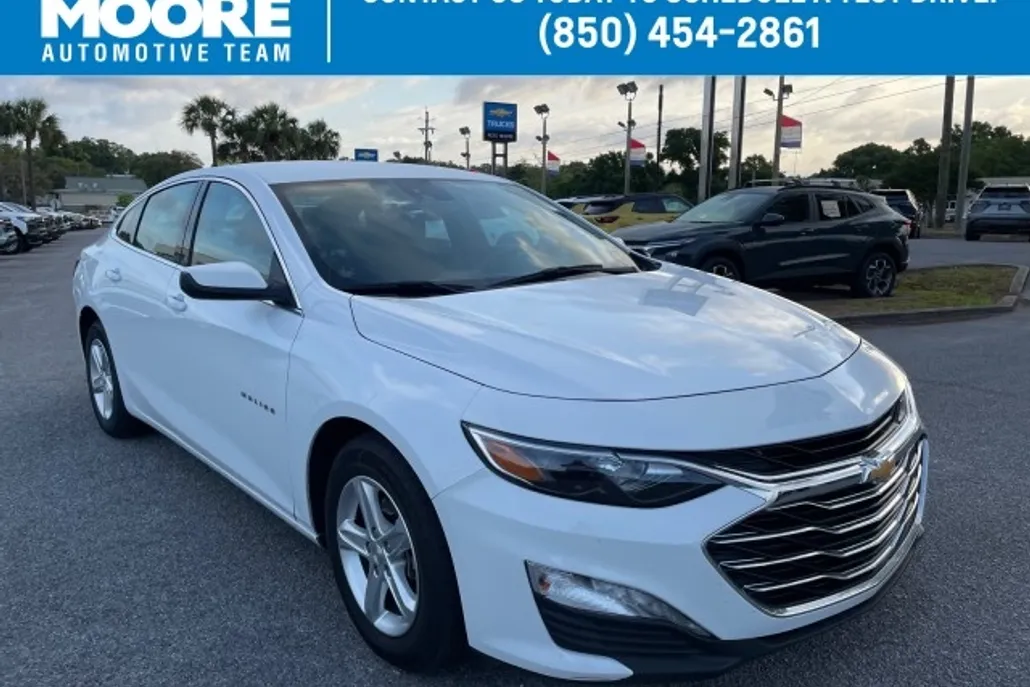 2023 Chevrolet Malibu 1LT photo 1