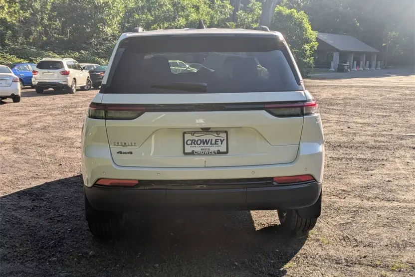 2025 Jeep Grand Cherokee Altitude X photo 1