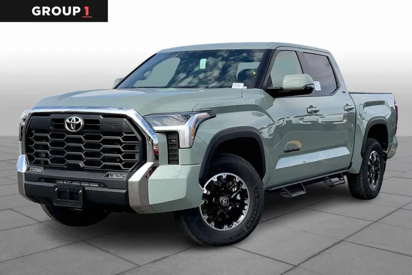 2026 Toyota Tundra SR5 CrewMax photo 1