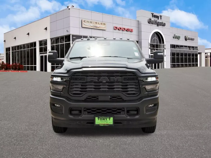 2025 Ram 2500 Tradesman photo 1