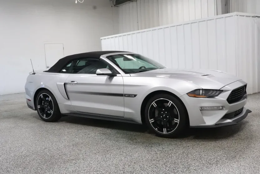 2019 Ford Mustang GT Premium Convertible photo 1