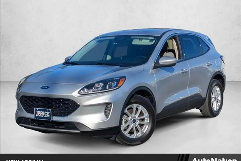 2020 Ford Escape SE photo 1