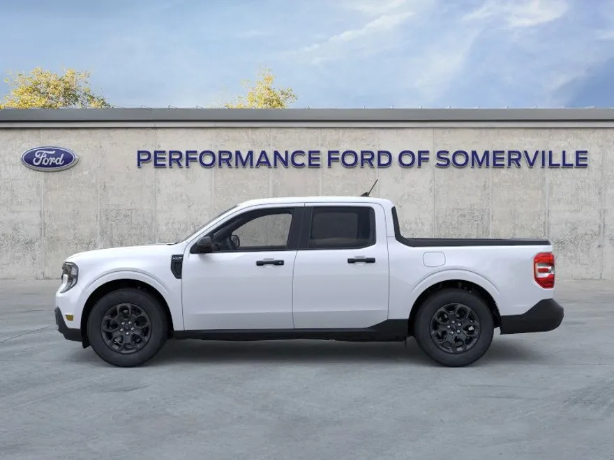2025 Ford Maverick XLT photo 1