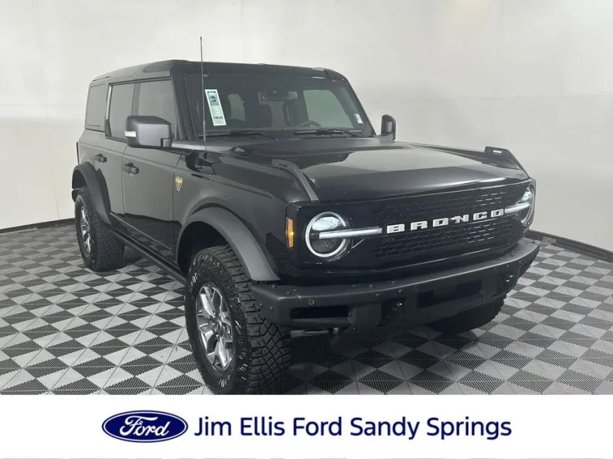 2025 Ford Bronco Badlands photo 1