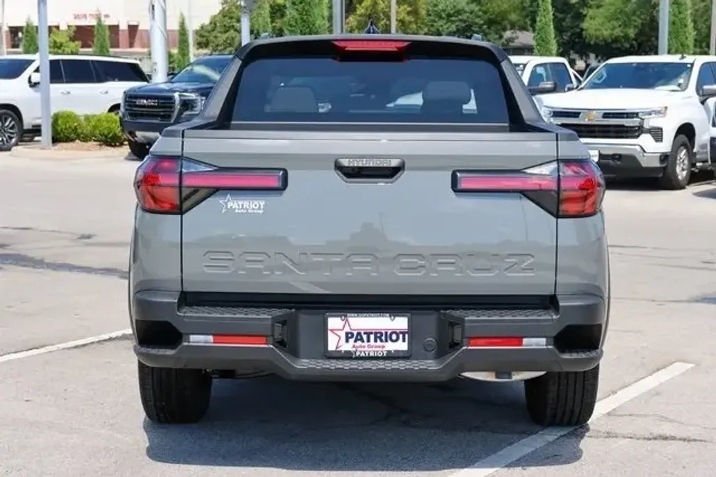 2026 Hyundai Santa Cruz SEL photo 1