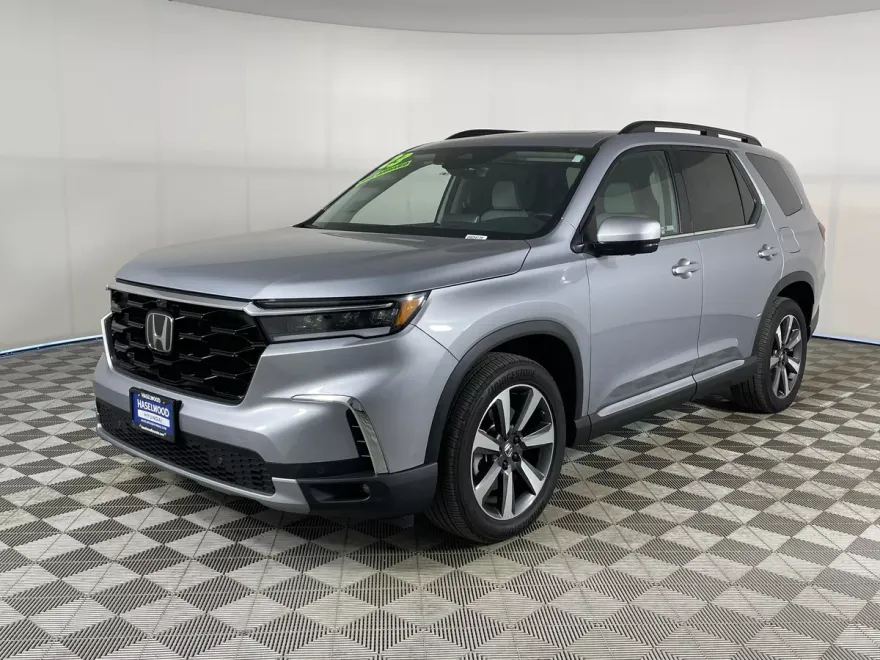 2023 Honda Pilot Elite photo 1