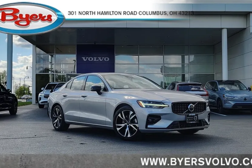 2025 Volvo S60 B5 Core photo 1