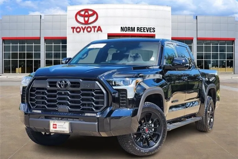 2025 Toyota Tundra Limited photo 1