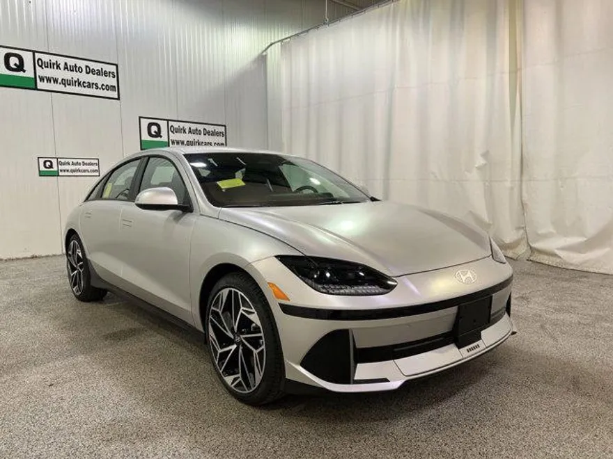 2025 Hyundai Ioniq 6 SEL photo 1